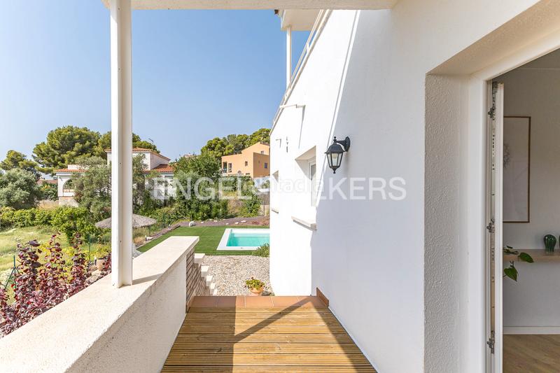 Foto efb8d001-2761-4ec0-b0d8-32c2d007a666. Casa amb calefacció aparcament piscina a Els Masos - Els Garrofers Coma-ruga