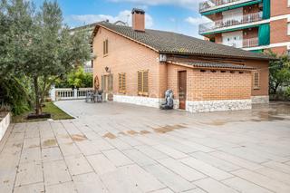 Location Maison à Sant Andreu de la Barca. Casa amplia y luminosa en sant andreu.