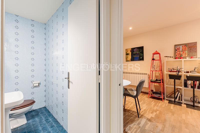 Foto 842f021d-d18b-4256-bc83-b25e367e5588. Apartament amb calefacció a Vila de Gràcia Barcelona