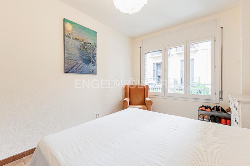Foto a6a3e095-bbfb-4f70-a11c-a000c52043af. Apartament amb calefacció a Vila de Gràcia Barcelona
