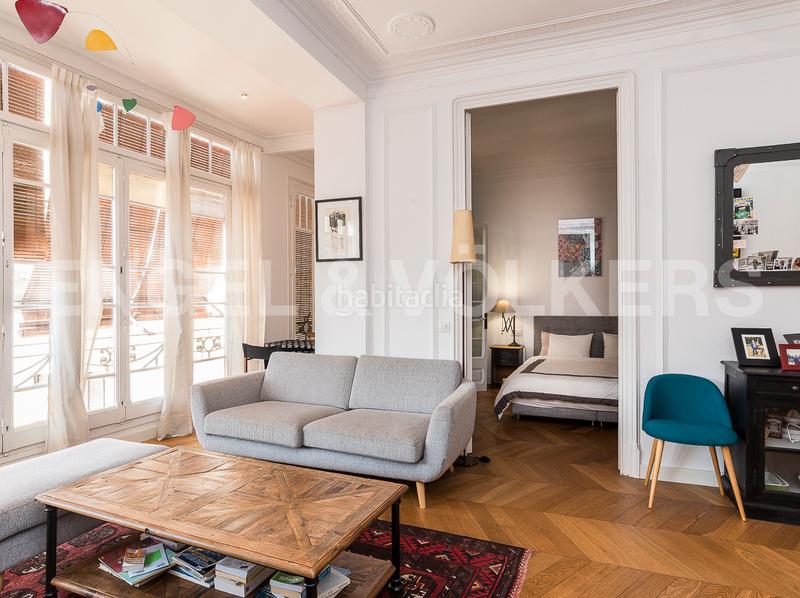 Foto 51773b28-c076-457c-b84b-a01bd39302f7. Lloguer apartament amb calefacció a Dreta de l´Eixample Barcelona