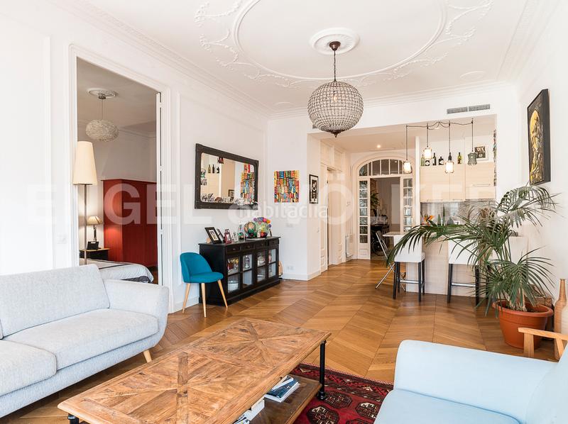 Foto a8efcc92-6502-4f9c-8a49-986aa8b80a22. Lloguer apartament amb calefacció a Dreta de l´Eixample Barcelona