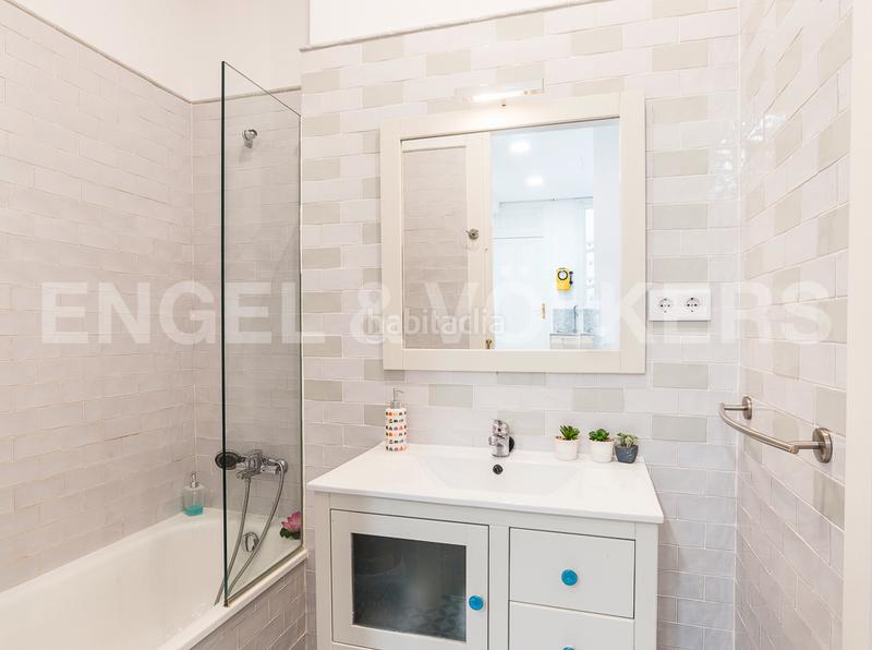 Foto b02e891f-9495-4fac-bf31-0cece03db6eb. Lloguer apartament amb calefacció a Dreta de l´Eixample Barcelona