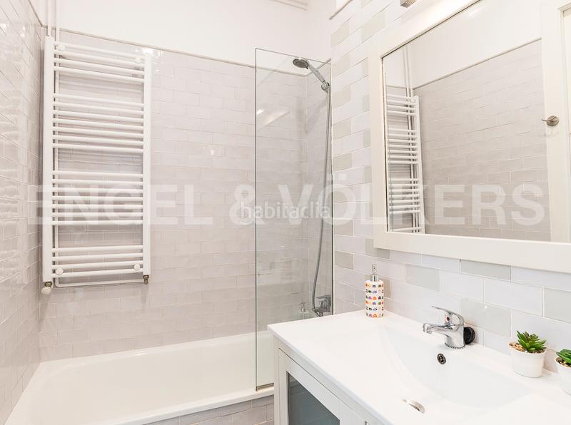 Foto 1a630e94-88ea-4364-8755-2bae214f6247. Location appartement avec chauffage dans Dreta de l´Eixample Barcelona