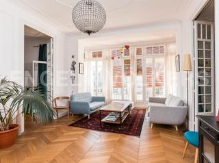 Location Appartement à Dreta de l´Eixample. Encantador piso temporal en eixample dreta