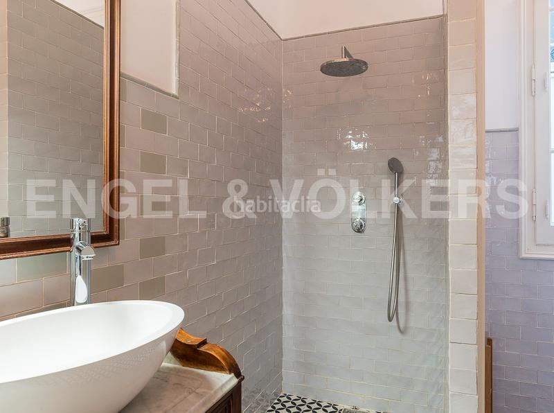 Foto 53492cd0-456b-4f02-bf92-f51bbe5d55f8. Location appartement avec chauffage dans Dreta de l´Eixample Barcelona