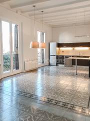Appartement à Sarrià. Precioso piso en el centro de sarrià con terraza