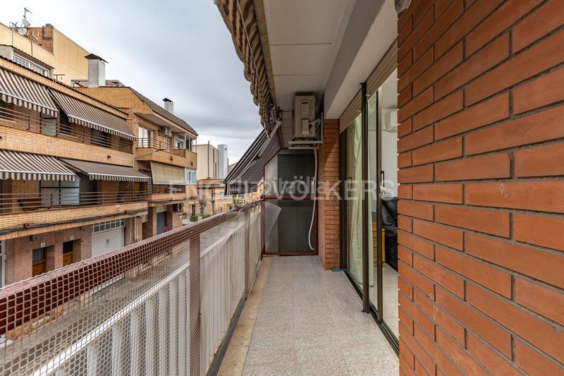 Foto 2a92c519-0675-46b0-82d2-591c3dfd7b05. House with heating parking in Vinyets-Molí Vell Sant Boi de Llobregat