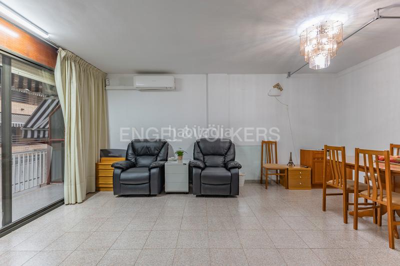 Foto a9a999a7-2334-4fcc-929a-9fef3897c009. House with heating parking in Vinyets-Molí Vell Sant Boi de Llobregat