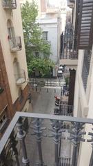 Piccolo appartamento in Vila de Gràcia. Amplio piso reformado con encanto modernista en gràcia