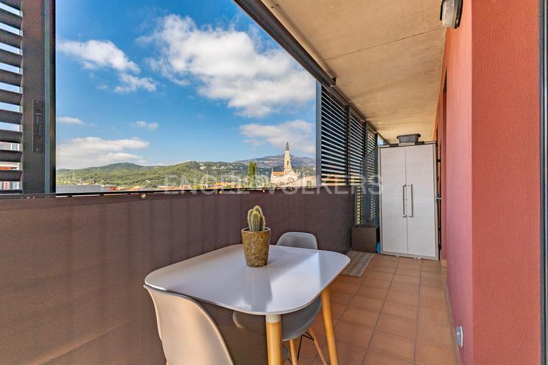 Foto 423e72fe-3aa2-4a15-9d0b-c1861cdaeb05. Apartament amb calefacció aparcament a Poble - Casc Antic Castellar del Vallès