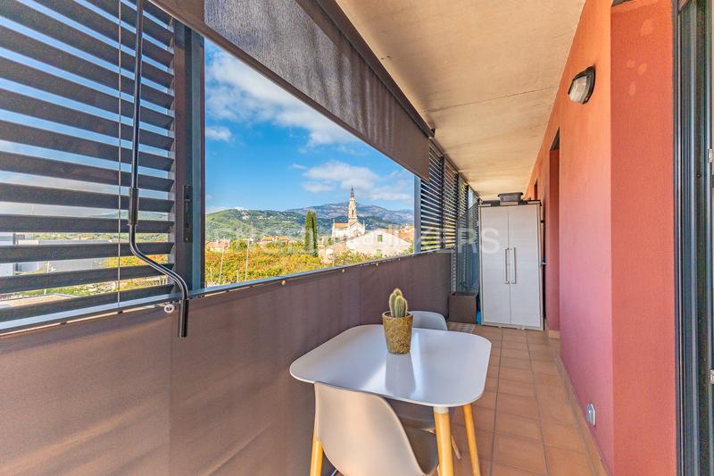 Foto 6d26e9a0-aa38-48f8-9ed4-b6fb6cc9171d. Apartament amb calefacció aparcament a Poble - Casc Antic Castellar del Vallès