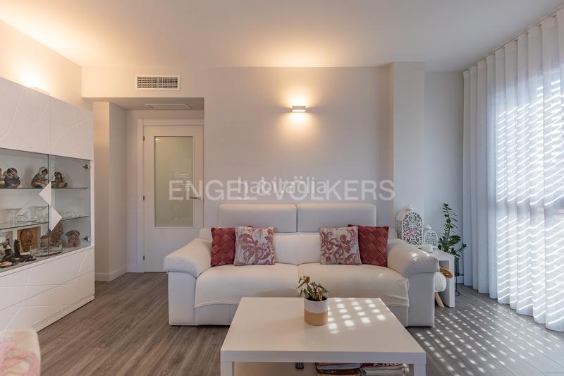 Foto 8ddca3ad-4e7e-45cd-9531-5ea9d4764f29. Apartament amb calefacció aparcament a Poble - Casc Antic Castellar del Vallès