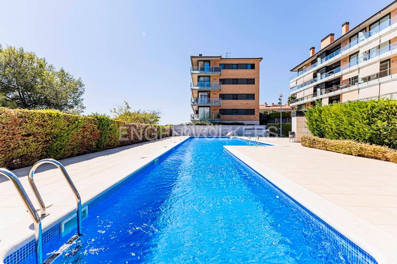Foto 0af23d08-6b5b-45d0-955e-f70d44fe0750. Piccolo appartamento con riscaldamento parcheggio piscina in Sitges