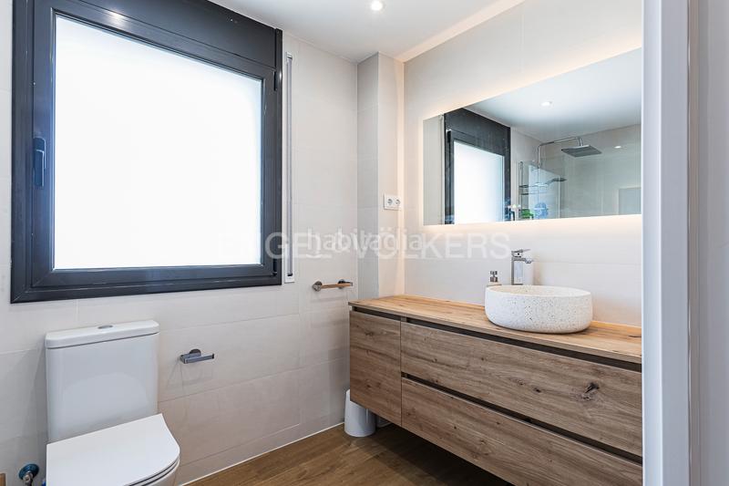 Foto acc12581-e8bc-4d82-8c59-7d804dc78ada. Piccolo appartamento con riscaldamento parcheggio piscina in Sitges