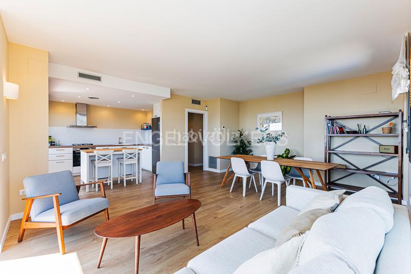 Foto ff1744b4-dca6-40d3-8b7f-0c361c5631f4. Piccolo appartamento con riscaldamento parcheggio piscina in Sitges