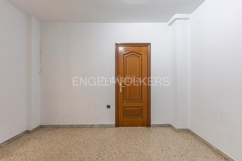 Foto be7e0764-e6b0-4c74-a82a-1ccf60d83a32. Àtic amb calefacció aparcament a Eixample Sabadell