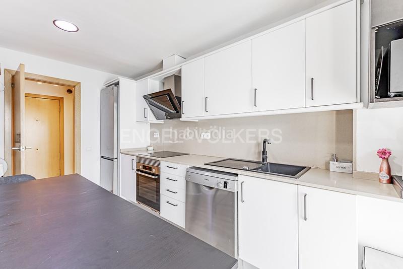 Foto 1589fd0f-2d77-4b53-a9f8-25ef4051485a. Piccolo appartamento con riscaldamento parcheggio in Rubí