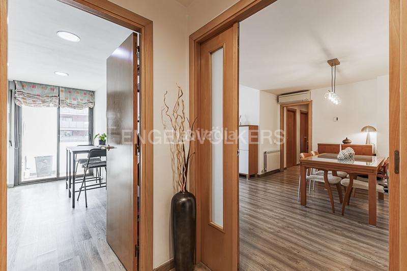 Foto 2ed40075-f55f-48e9-bdaf-b5ae82c2ef96. Piccolo appartamento con riscaldamento parcheggio in Rubí