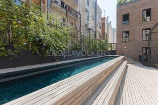 Rent Loft in Raval. Loft exclusivo con piscina y área comunitaria en raval