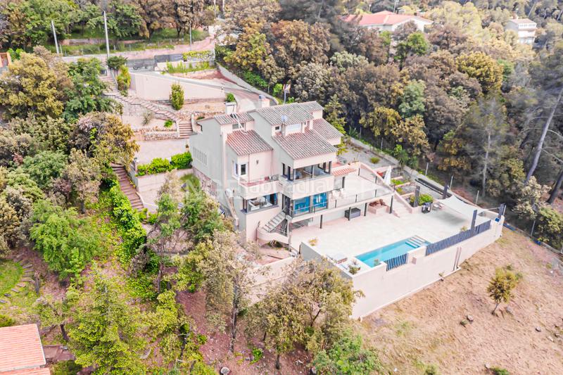 Foto 76d24ea2-d343-46ec-880c-4ab39337e831. Rent house with heating parking pool in Matadepera