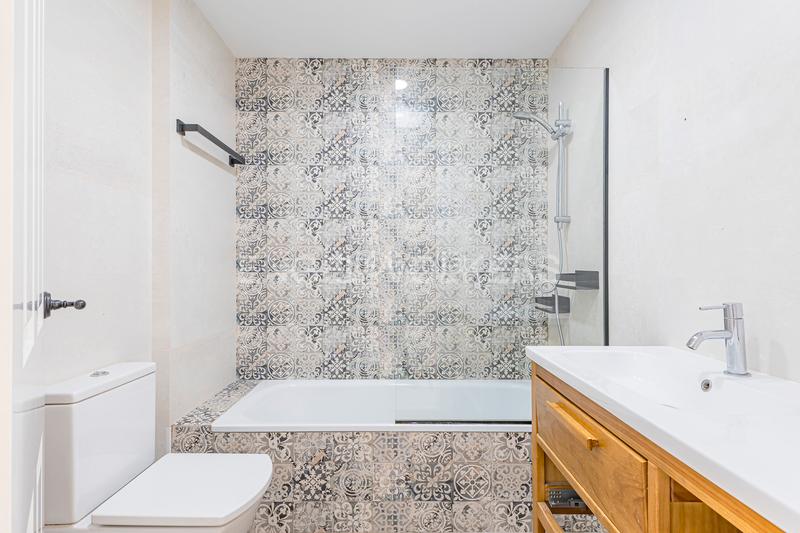 Foto afedfc02-77ac-47aa-b4ff-677cda1ba4cd. Rent house with heating parking pool in Matadepera