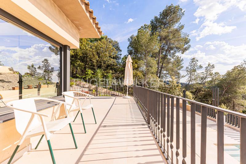 Foto f3dcdb14-9f27-4c94-a43b-176d04be4059. Rent house with heating parking pool in Matadepera