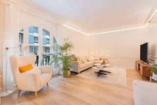 Apartament a Putget - Farró. Elegante piso con terraza en sant gervasi