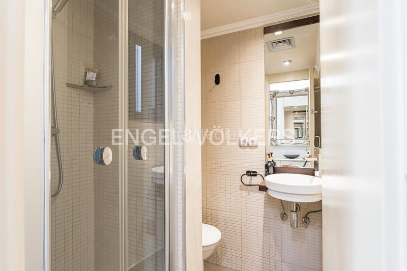 Foto 4218b065-c5f1-47ee-b9dd-d6822fdc9809. Apartamento fantástico piso en pau claris en Dreta de l´Eixample Barcelona