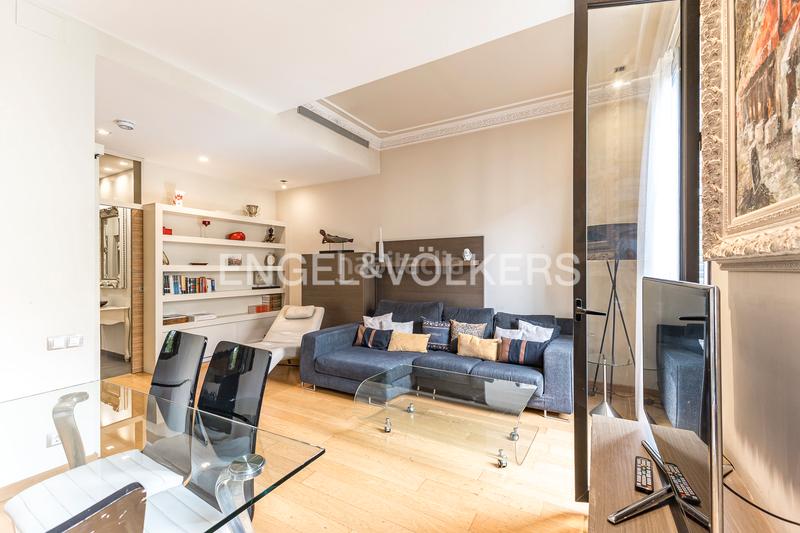 Foto 6208d8ef-65c3-43dc-8351-5f067bac974a. Apartamento fantástico piso en pau claris en Dreta de l´Eixample Barcelona