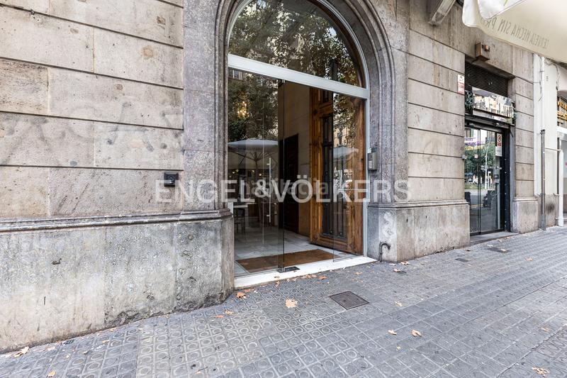 Foto 665273c9-d92c-4767-97c1-7bcb5b7e5485. Apartamento fantástico piso en pau claris en Dreta de l´Eixample Barcelona