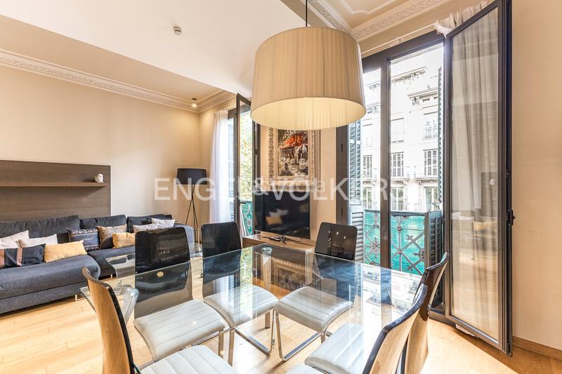 Foto d7fa18a2-b68c-4772-9aaf-7d6f750db8ae. Apartamento fantástico piso en pau claris en Dreta de l´Eixample Barcelona