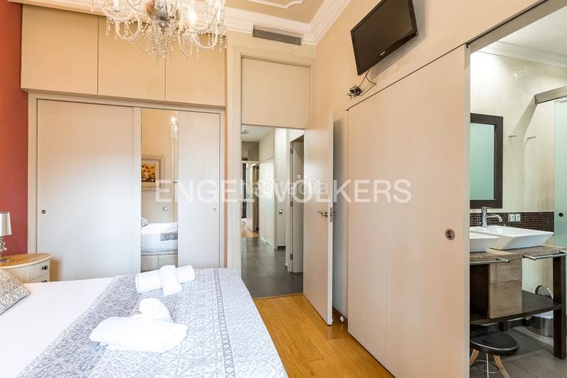 Foto e9519e43-928a-4324-8730-e5df8be83bd9. Apartamento fantástico piso en pau claris en Dreta de l´Eixample Barcelona