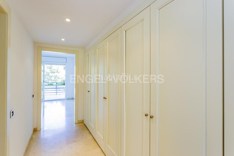 Foto 479c8b22-cda5-4889-9030-43e376363867. Rent apartment with heating parking pool in Can Girona - Terramar - Vinyet Sitges