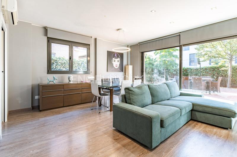 Foto 5b2d3f11-f516-47a8-a60c-261f05cbc59e. Alquiler casa vivienda a tres vientos en residencial en Cardedeu