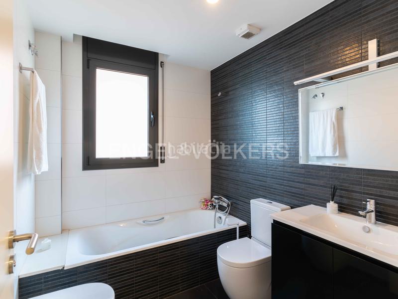 Foto 9765b565-f495-4cc5-ae4e-17d57cbef1a5. Alquiler casa vivienda a tres vientos en residencial en Cardedeu