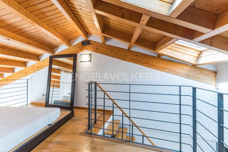 Foto 59ec5f55-88fe-41d8-93de-1455a5f421eb. Duplex con riscaldamento in Centre - Estació Sant Cugat del Vallès