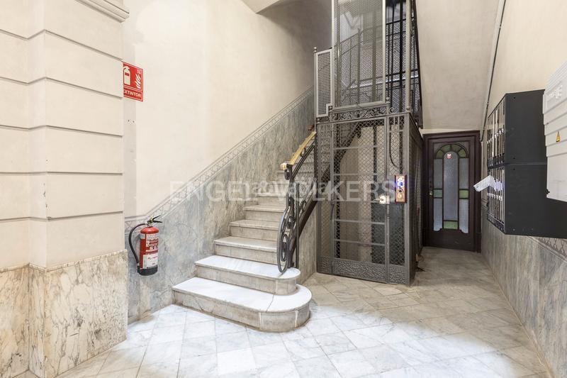 Foto 2528870d-6bde-42c6-b820-dd82ebb86135. Appartement avec chauffage dans L´Antiga Esquerra de l´Eixample Barcelona