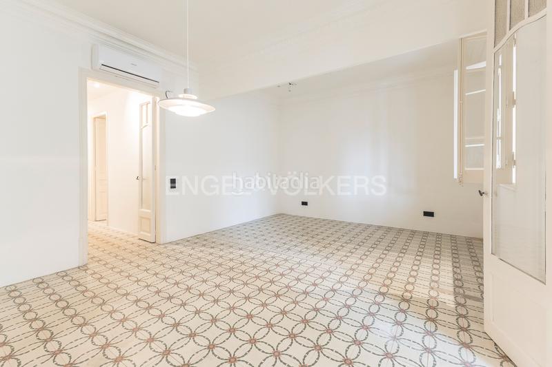 Foto 40f37153-c621-44f1-9ee4-2101b6fe9f10. Appartement avec chauffage dans L´Antiga Esquerra de l´Eixample Barcelona