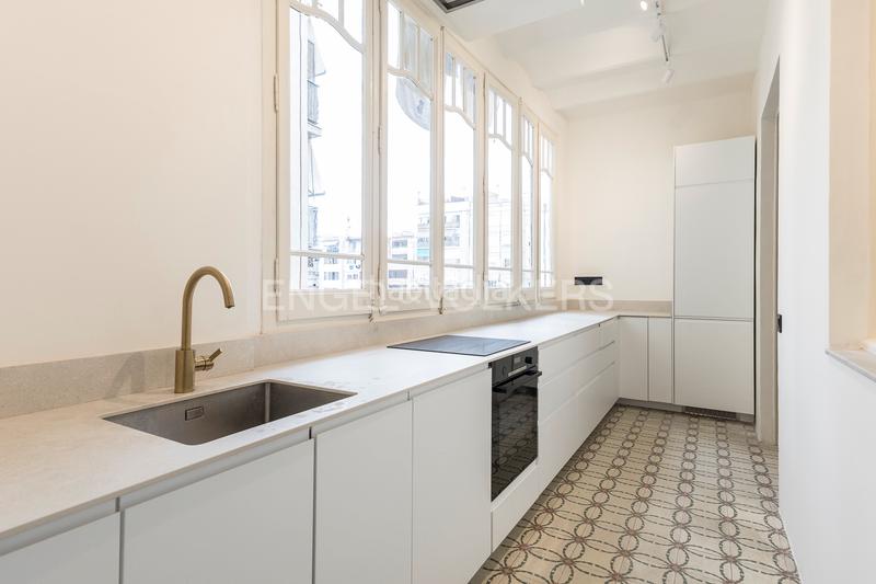 Foto b3044215-c237-4208-b680-937c9c161e5f. Appartement avec chauffage dans L´Antiga Esquerra de l´Eixample Barcelona