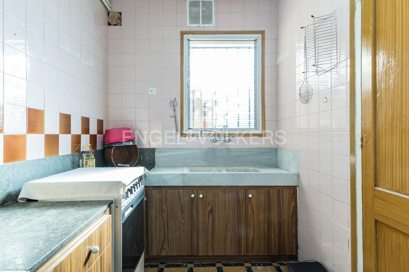 Foto c3d2db15-3e8e-463f-b4cb-4b5fcca0cf8e. House with heating parking in La Cogullada Terrassa