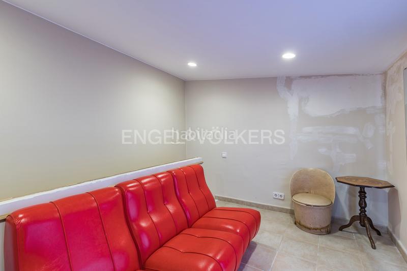 Foto da47fb32-0b2b-4df1-a490-15fe90812c15. House with heating parking in La Cogullada Terrassa