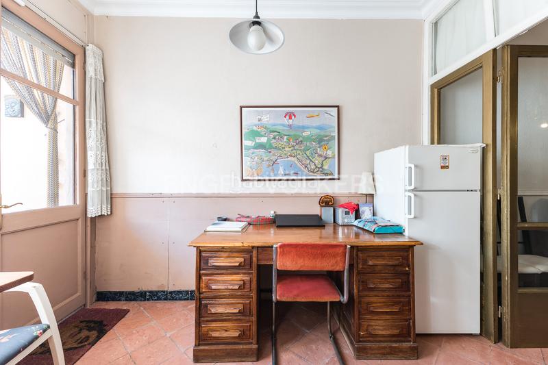 Foto fd924af1-add0-40e3-aaf3-ef46503c19fd. House with heating parking in La Cogullada Terrassa