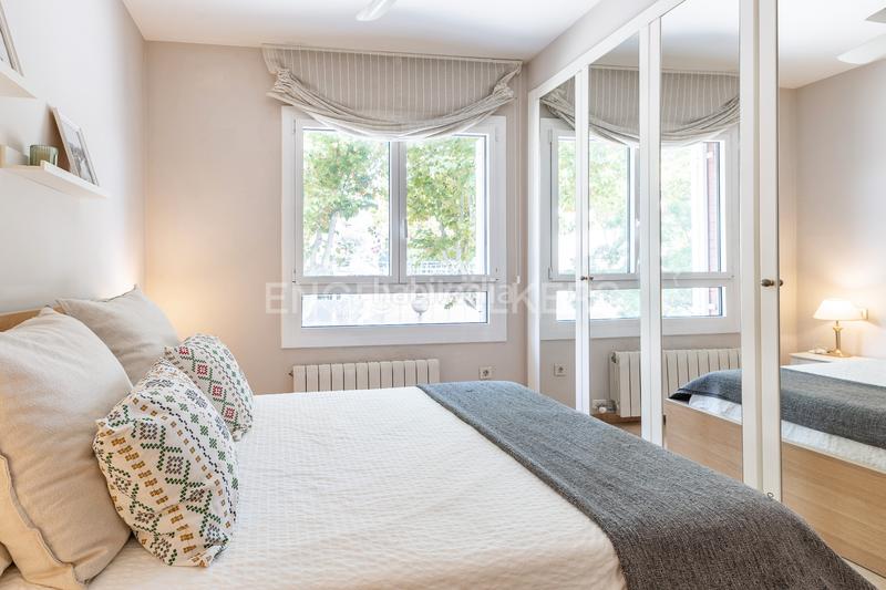 Foto e69e5acd-f18e-454c-9cb5-3d2e354d8ea0. Casa adossada amb calefacció aparcament a Bufalà Badalona