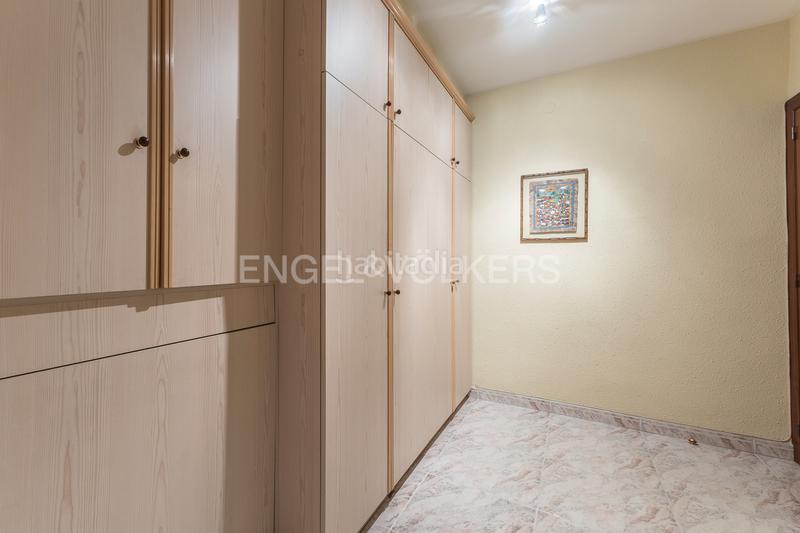 Foto 6a0ea019-581b-4c91-a3ff-8d098b09e4ad. Apartamento piso alto y luminoso a pasos de virrei amat en Barcelona