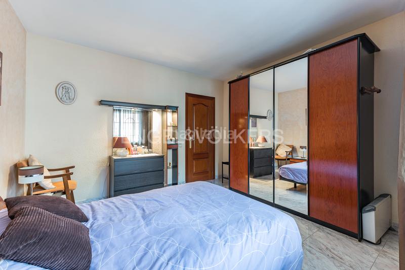 Foto ddbe5873-90be-40f5-afe5-0f7cccd7e9ff. Apartamento piso alto y luminoso a pasos de virrei amat en Barcelona