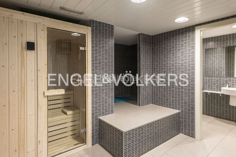 Foto 2452fc6d-9618-4ba3-a45f-4db072e3b3de. Pis amb calefacció piscina a Gòtic Barcelona