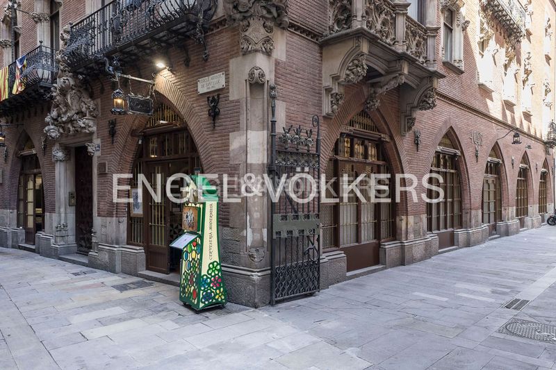 Foto 5cdf678d-42ea-4315-94d6-150d65109c8c. Pis amb calefacció piscina a Gòtic Barcelona