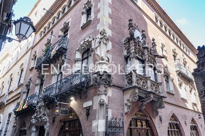 Foto 7defc8a6-ca23-4c2a-b695-ac72bb1b9344. Pis amb calefacció piscina a Gòtic Barcelona