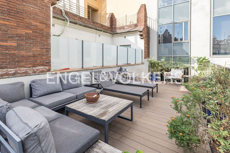 Foto ee23dd69-50bb-4091-b7c6-892be277a655. Pis amb calefacció piscina a Gòtic Barcelona